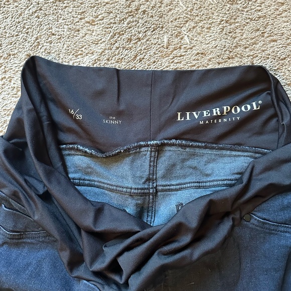 Stitch fix-Liverpool Maternity Jeans - Picture 2 of 2